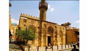   ذكري افتتاح شارع المعز.. أكبر متحف للآثار الإسلامية التي تركت لمحة جمالية بحي القاهرة