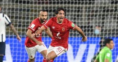 جهاز المنتخب يحضر مباراة الأهلى والمقاصة