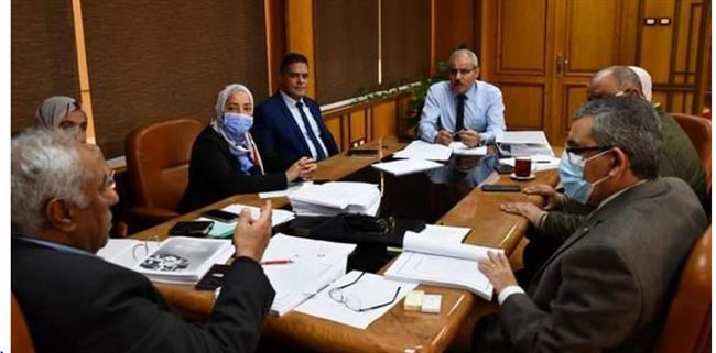 «مندور» يضع خريطة «الجامعة الأهلية» لجامعة قناة السويس 