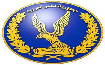 حقيقة فيديو  تعدي أب على ابنته بالضرب لاجبارها على استجداء المارة  