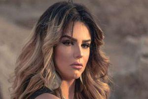 نجوم الفن يهنئون دنيا عبدالعزيز بعقد قرانها