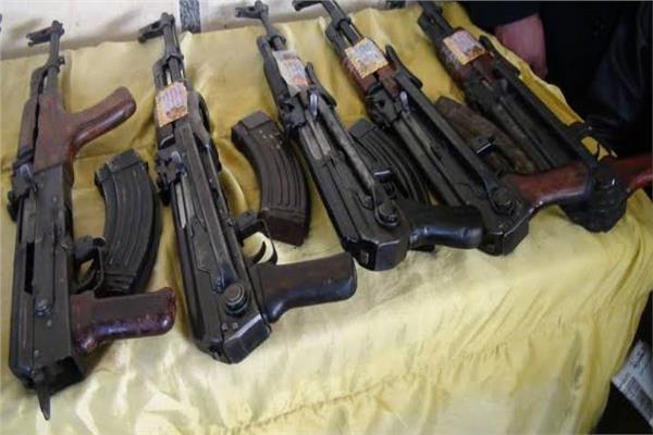 فى حملات أمنية.. ضبط 186 قطعة سلاح نارى
