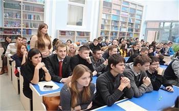   التعليم الأوكرانى: استئناف العملية التعليمية عن «بعد»
