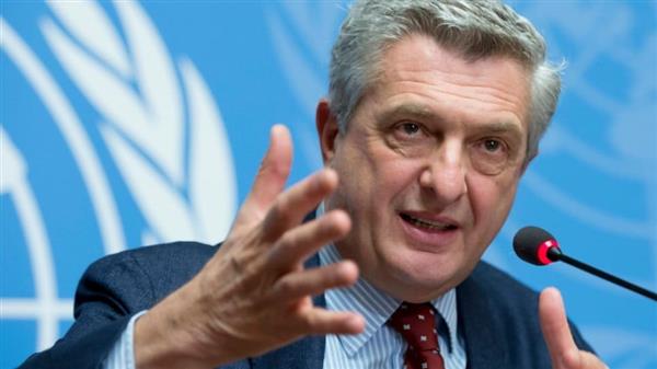 المفوض السامى لشئون اللاجئين يحذر من "عواقب مدمرة" لغزو أوكرانيا