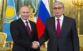   روسيا وكازاخستان يناقشان الإجراءات الاقتصادية المشتركة فى ظل العقوبات الغربية