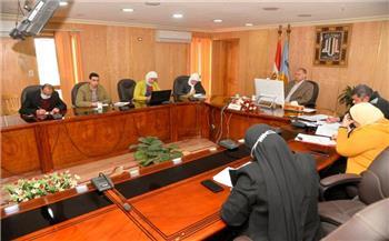 محافظ أسيوط يشارك في اجتماع وزير التنمية المحلية مع المحافظين 