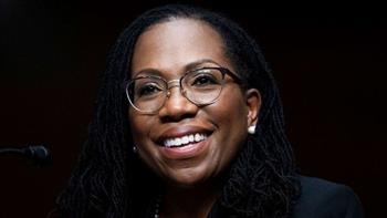   «بايدن» يرشح أول امرأة من أصل أفريقي قاضية في المحكمة العليا  