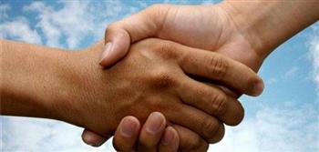 الأجهزة الأمنية تعقد جلسة صلح بين أطراف عائلتين بالفيوم
