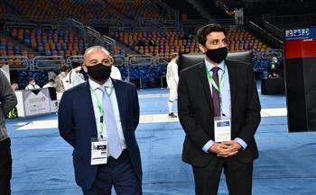   «الحسيني» يتفقد آخر التجهيزات لليوم الختامي لبطولة كأس العالم للسلاح بالصالة المغطاة