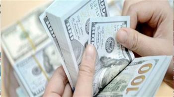 الدولار يحافظ على استقراره خلال تعاملات اليوم