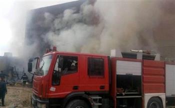   السيطرة على حريق ونش في مصنع تحت الإنشاء بالعاشر من رمضان