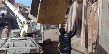 حملات موسعة لإزالة الإشغالات والإعلانات المخالفة بالشرقية
