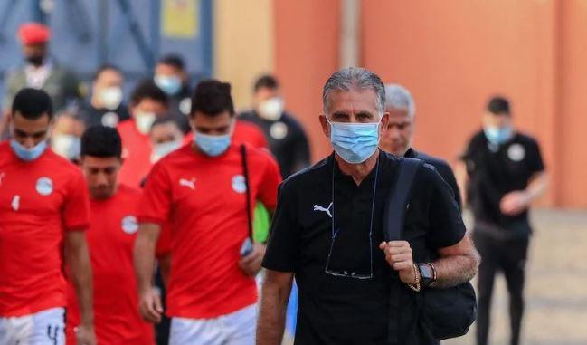 مصر والكاميرون.. كيروش يوجه تعليماته الأخيرة لـ «الفراعنة»
