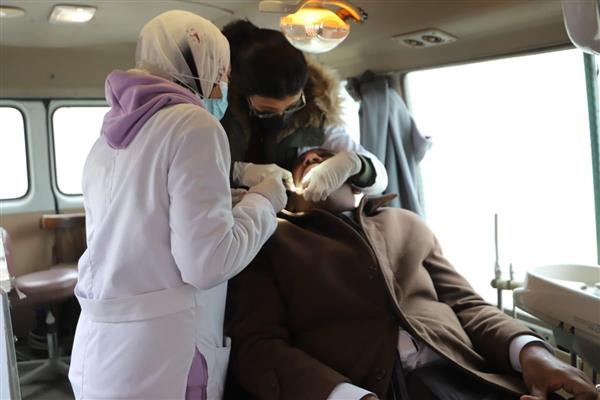 القوى العاملة: قافلة طبية متخصصة فى طب الأسنان للكشف عن العاملين