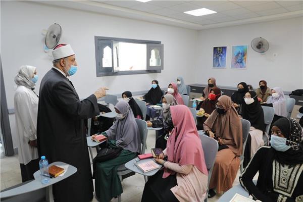 اليوم.. بدء الدراسة في مدرسة الإمام الطيب لحفظ القرآن الكريم