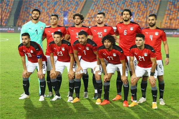 غدا.. منتخب مصر بالتيشيرت الأحمر أمام السنغال بنهائي أمم أفريقيا