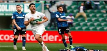 فوز إلتشي على ديبورتيفو ألافيس 3-1 بالليجا الإسبانية