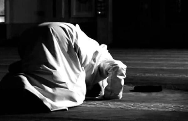 هل يشترط لسجود التلاوة أن يكون الساجد متوضئا؟