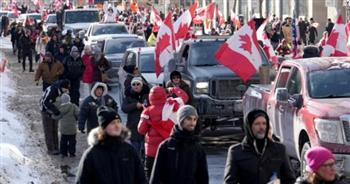 آلاف الكنديين يطالبون برفع قيود فيروس كورونا