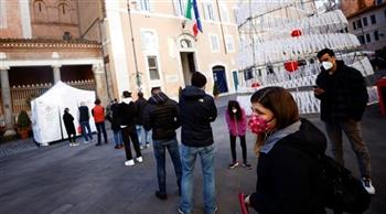   إيطاليا تسجل 79 ألف إصابة جديدة بـ«كورونا»