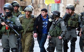   إسرائيل تعتقل شابا أثناء تواجده في مكان عمله بـ بيت لحم بفلسطين 
