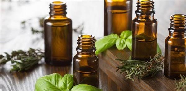 فوائد زيت الكركم العطري