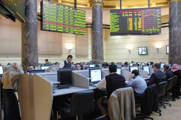 ارتفاع جماعي للبورصة المصرية بمنتصف تعاملات اليوم