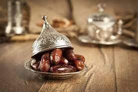 هل التردد في الفطر أثناء صيام التطوع يفسده أو ينقص ثوابه؟ 