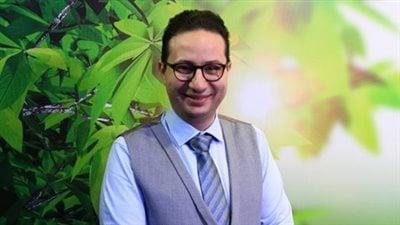 محامي «طبيب الكركمين» يطالب بسماع شهادة مدير إدارة المصنفات