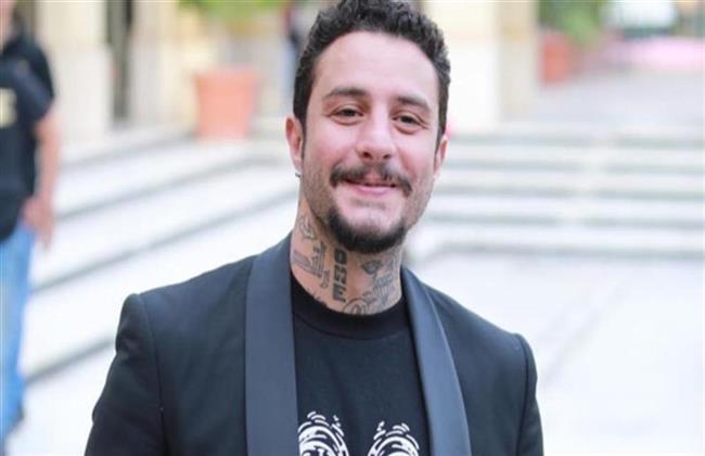 مفاجأة..أحمد الفيشاوي يشوق جمهوره بفيلمه الجديد