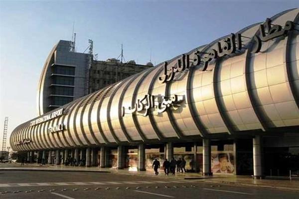جمارك مطار القاهرة تضبط كمية من الأدوية البشرية