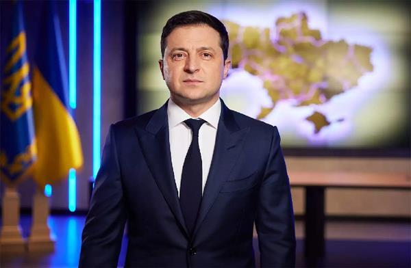 نائب روسي: الرئيس الأوكراني يعتزم إغراق بلاده في الفوضى