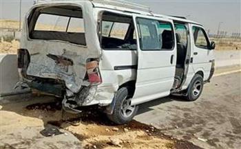   إصابة 13 شخصا في حادث انقلاب سيارة ميكروباص بالطريق الأوسطي في الشرقية