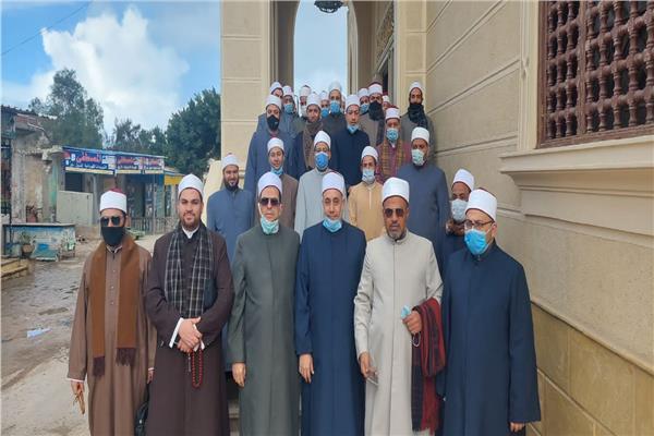 أوقاف الإسكندرية توزيع 3 أطنان لحوم على المستحقين