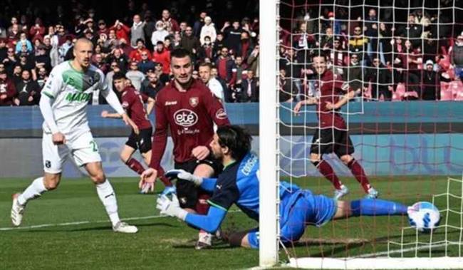 تعادل ساسولو أمام ساليرنيتانا 2-2 بالدورى الإيطالى
