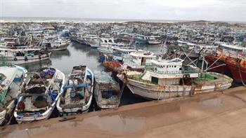   توقف حركة الصيد بكفر الشيخ لليوم الثالث لسوء الأحوال الجوية