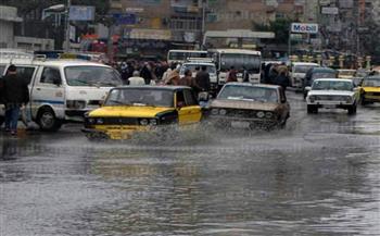   أمطار على الأسكندرية واستمرار حركة الملاحة بالميناء