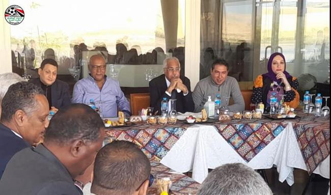  اتحاد الكرة يجتمع مع أندية أسوان