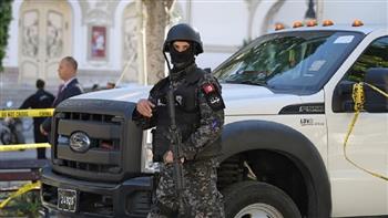    سجن 4 أشخاص من دولة عربية انخرطوا في بيع الجنسية التونسية للأجانب
