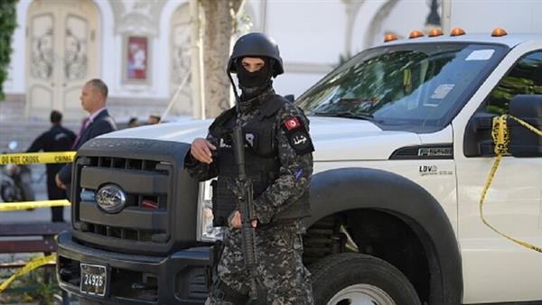 سجن 4 أشخاص من دولة عربية انخرطوا في بيع الجنسية التونسية للأجانب