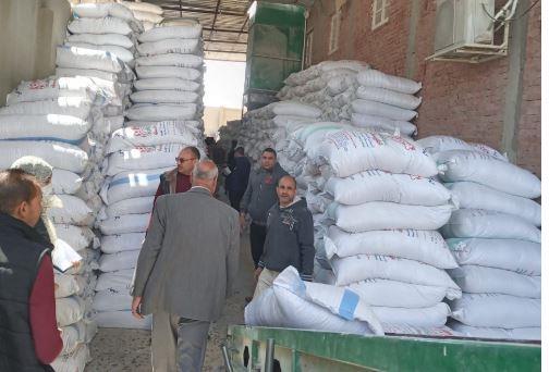 محافظ أسيوط: ضبط 18 طن أعلاف ردة خلال حملة مكبرة على المطاحن
