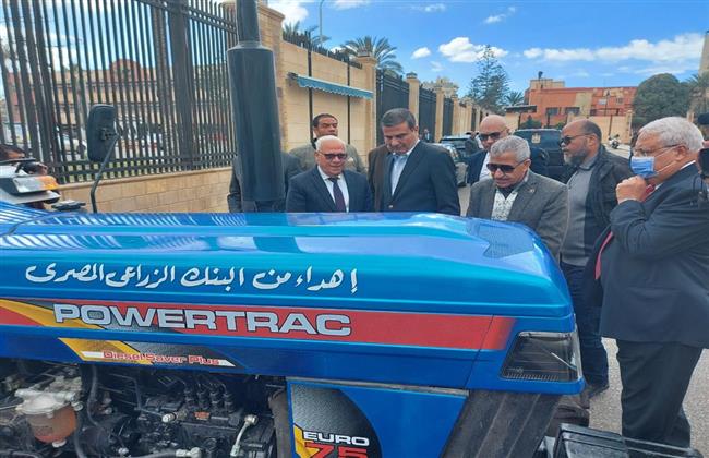 «البنك الزراعي» يمول مشروعات التنمية الزراعة ويدعم تمكين المرأة في بورسعيد