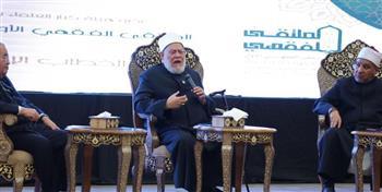 علي جمعة يطالب بالاستفادة من الخبرات الأزهرية المتراكمة