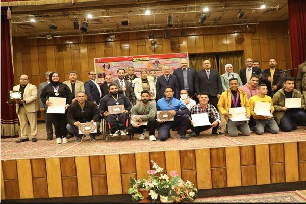 المنيا تكرم 100 شاب وفتاة من الرياضيين المتميزين