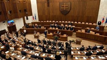   برلمان سلوفاكيا يوافق على نشر قوات إضافية لـ"الناتو" في البلاد