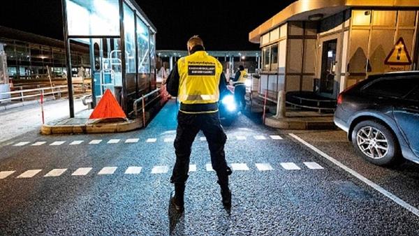 السويد تشدد إجراءات تحديد الهوية على الحدود
