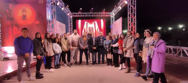 قبل إنطلاقه..رئيس مهرجان الإسماعيلية للسينما يلتقي بشباب المتطوعين