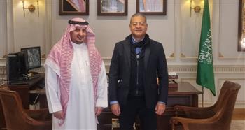  قنصل السعودية يستقبل رئيس نادى اليخت 