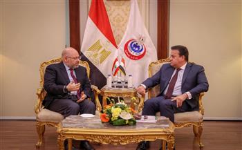   عبدالغفار يؤكد استعداد مصر لاستقبال الحالات الحرجة من اللبنانيين