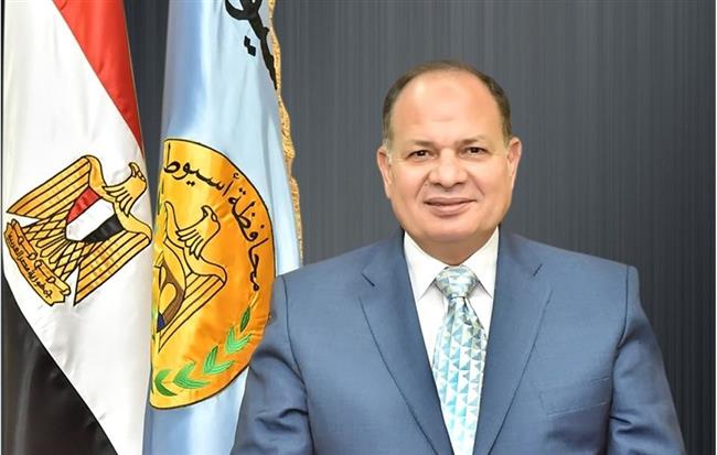 محافظ أسيوط: تحصين 90 ألف و 900 حيوان ضد مرض الجدري والجلد العقدي بالقرى والنجوع